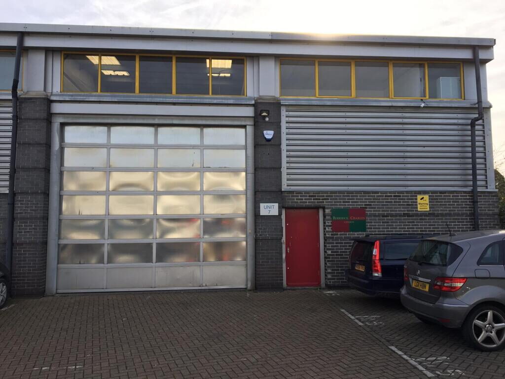 Distribution Warehouse