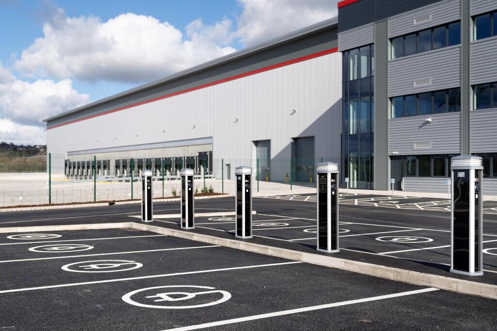 Distribution Warehouse