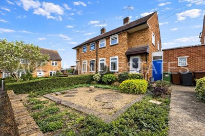 Property on Kemble Close, EN6 5EG