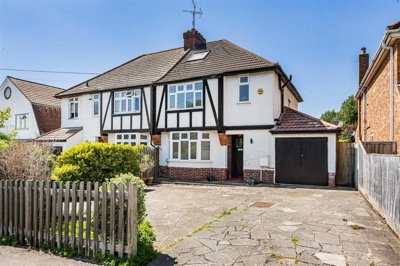 Property on Edith Road, SL6 5DY