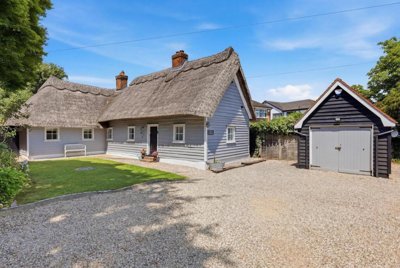 Property on Chelmsford Road, CM15 8RN