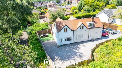 Property on B97 5FJ