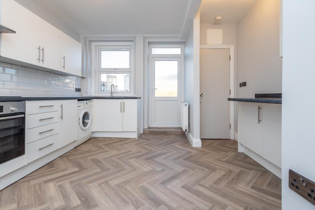 Thumbnail 13