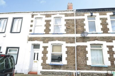Property on Railway Crescent, CF24 2BP