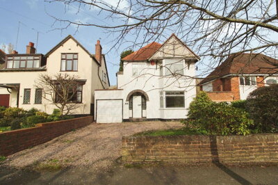 Property on Lonsdale Road, WS5 3JJ