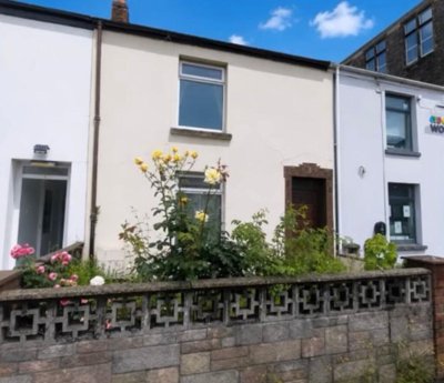 Property on Pell Street, SA1 3ES