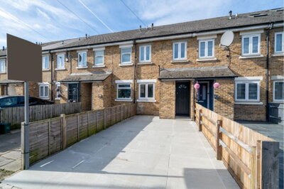 Property on Spondon Road, N15 4DX