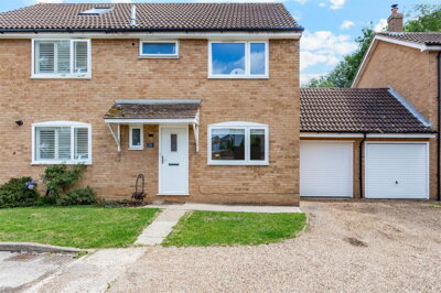 Property on Seven Acres, DA3 8RN