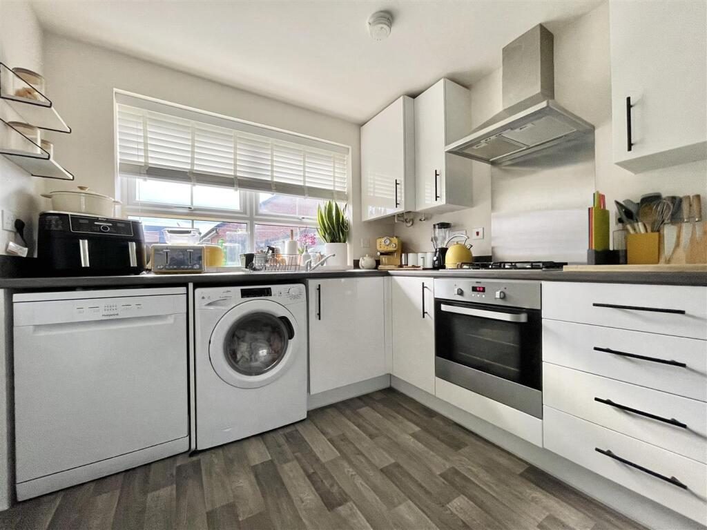 Thumbnail 13