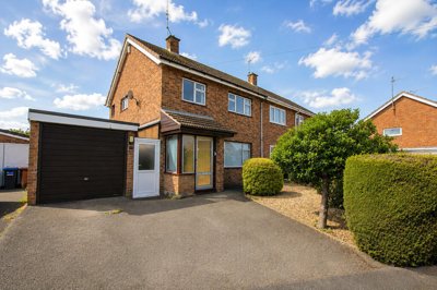 Property on Ashfield Crescent, CH1 5AU