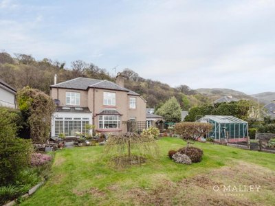 Property on Main Street West, FK11 7BY