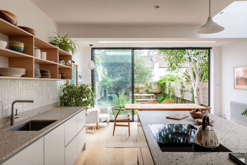 Terraced House
