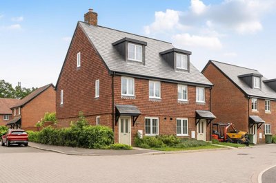 Property on Badgers Bolt, SO21 1GB