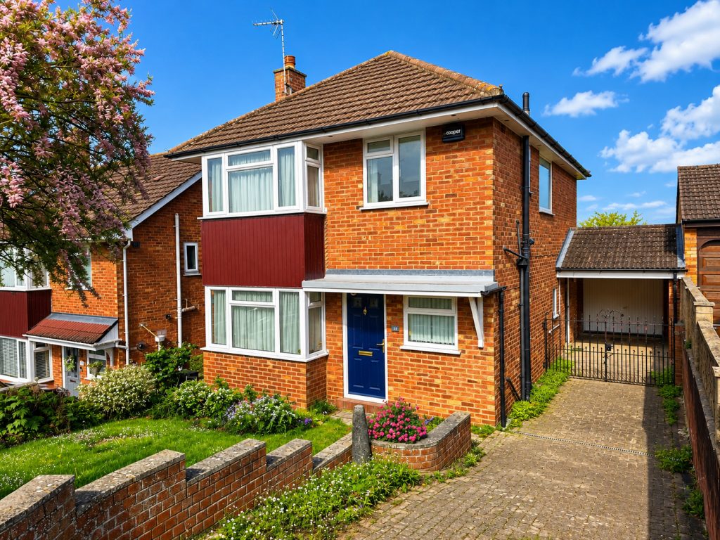 Property main image