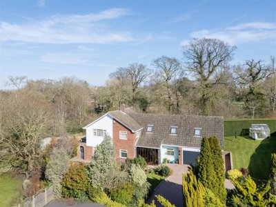Property on Nelson Way, NR34 9PH