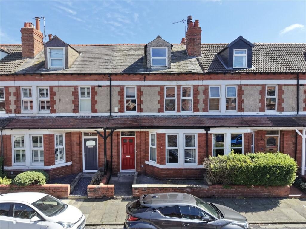 Terraced House