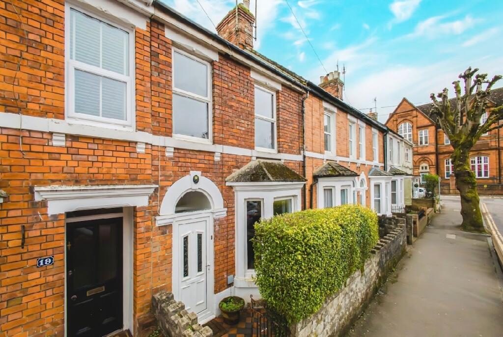 Property main image