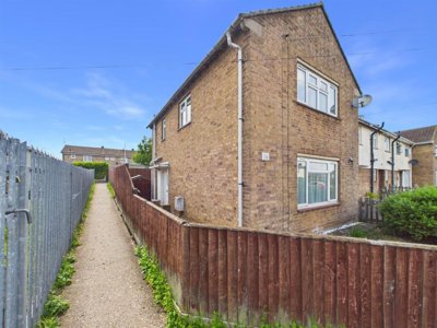Property on Sandringham Close, PE9 1HL