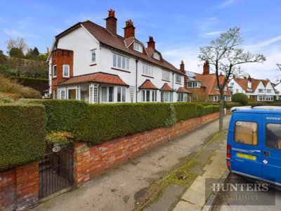 Property on Scalby Road, YO12 5QL