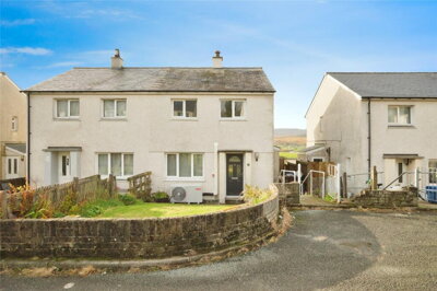 Property on Cefn Gwyn, LL41 4SG