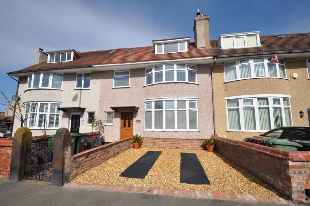 Terraced House