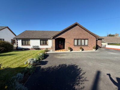 Property on SA44 6HS