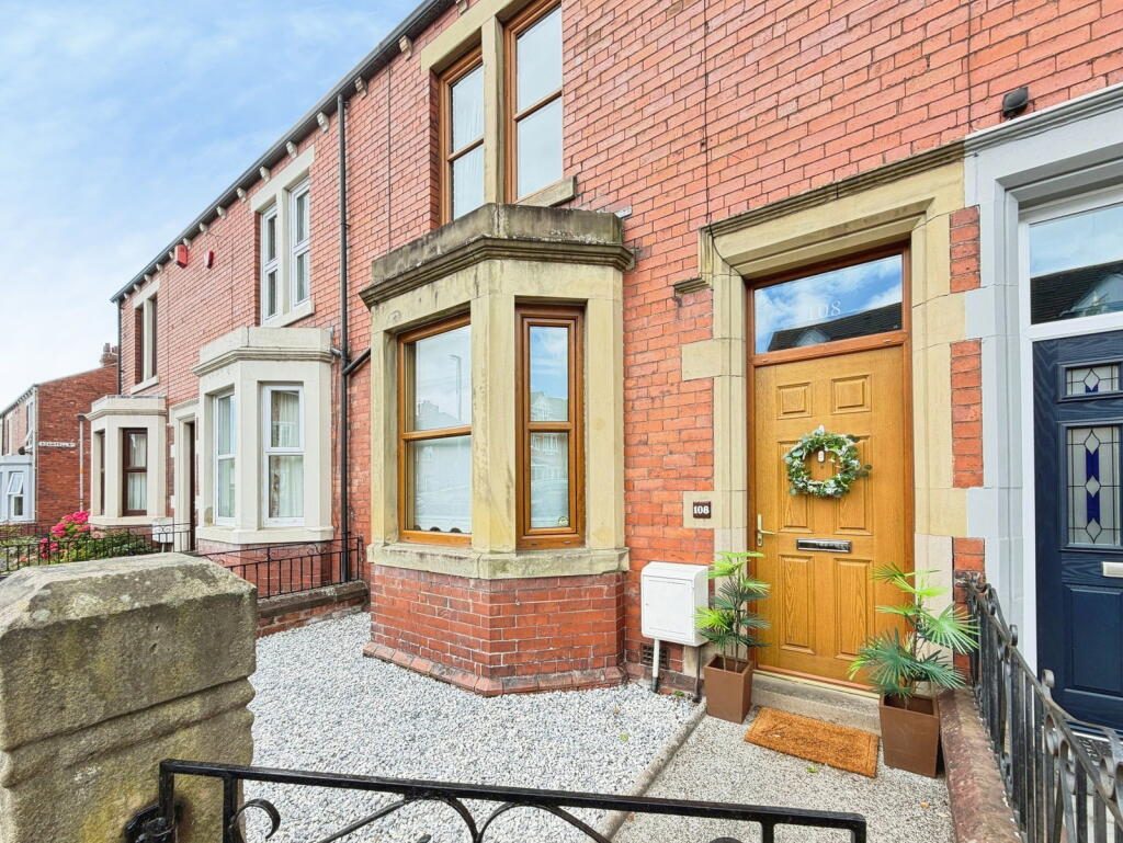 Property main image