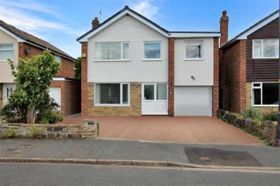 Property on Saxty Way, YO7 1SG