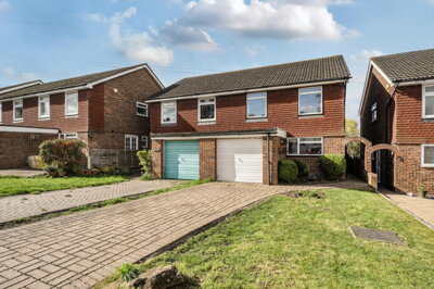 Property on Kechill Gardens, BR2 7NG