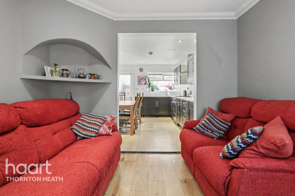 Terraced House