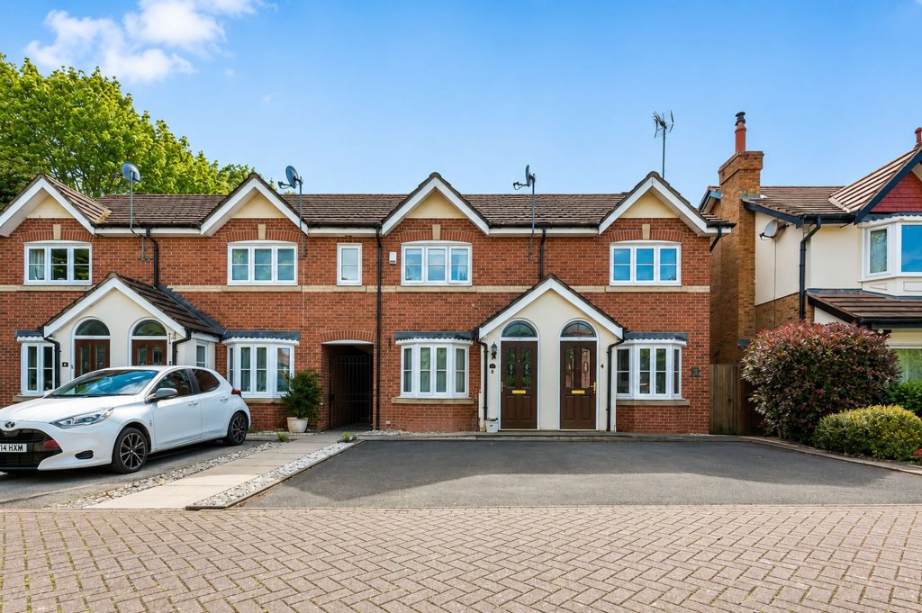 Terraced House