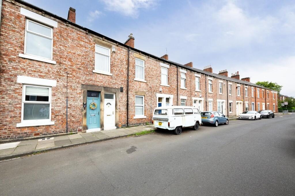 Property main image