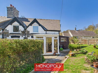 Property on LL16 5PL