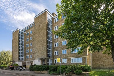 Property on Hayward Gardens, SW15 3BU