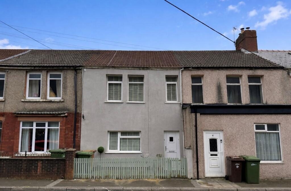 Terraced House