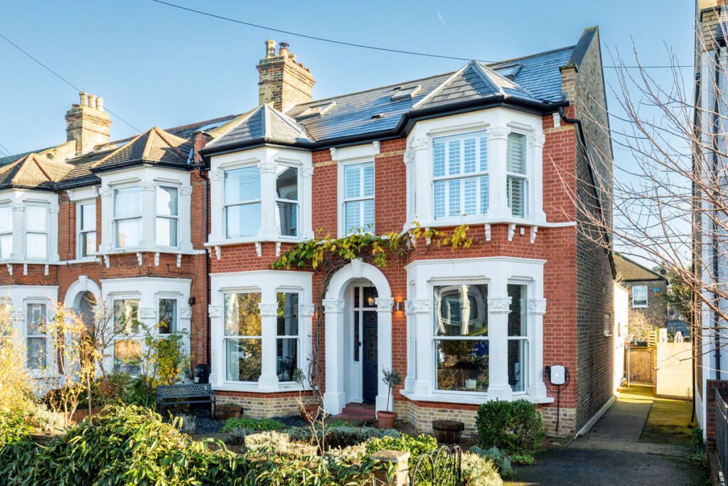 Terraced House