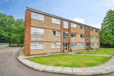 Property on Park Street, HP4 1HY