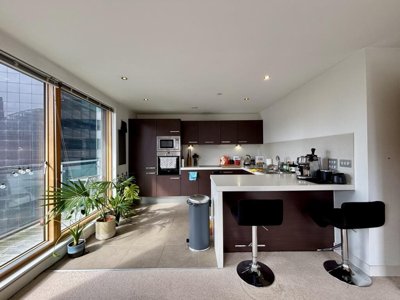 Property on M4 4EF