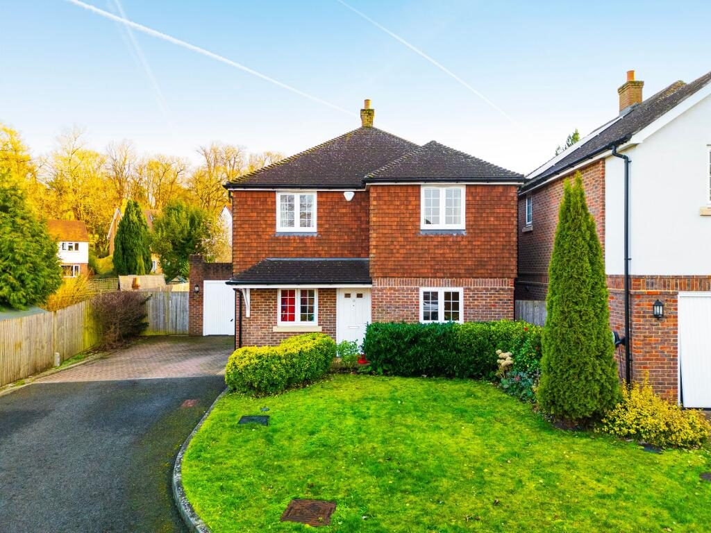 Property main image