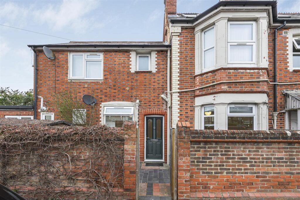 Property main image