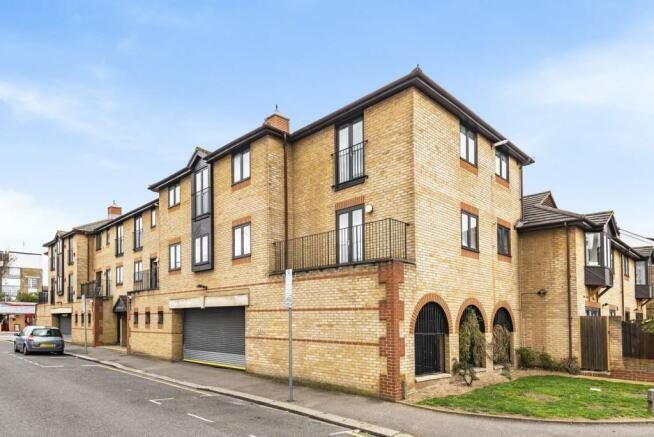 Property main image