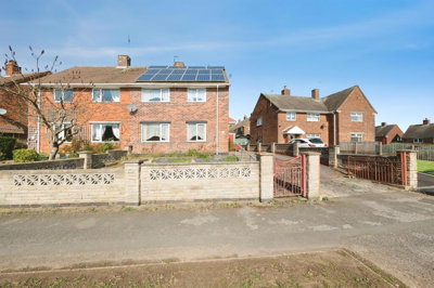 Property on Chestnut Drive, NG20 8NH