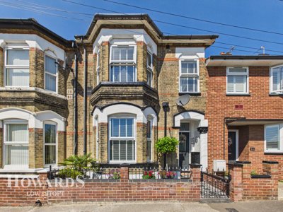 Property on Clapham Road Central, NR32 1RP