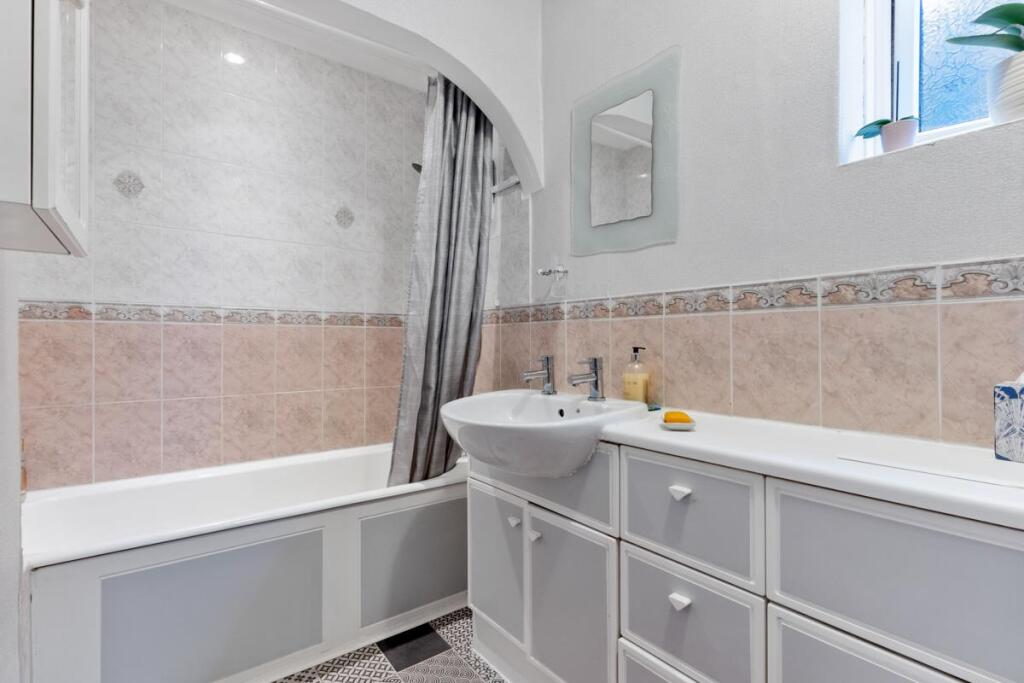 Thumbnail 18