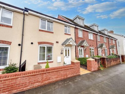 Property on Chepstow Road, NP18 2LX