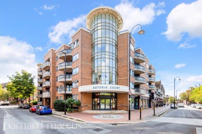 Property on High Street, CR8 2XT