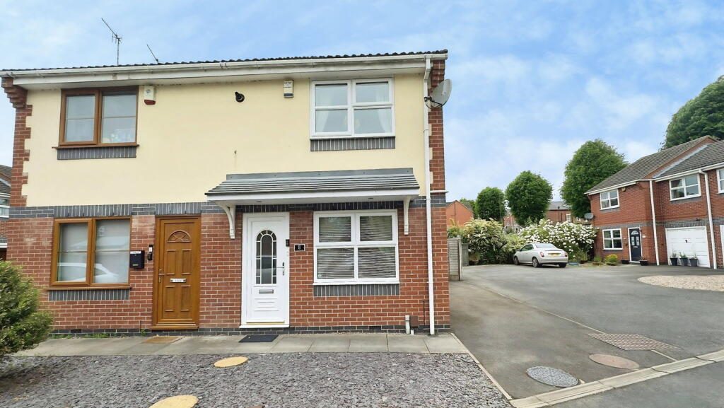Property main image