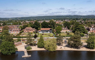 Property on The Avenue, GU31 4JG