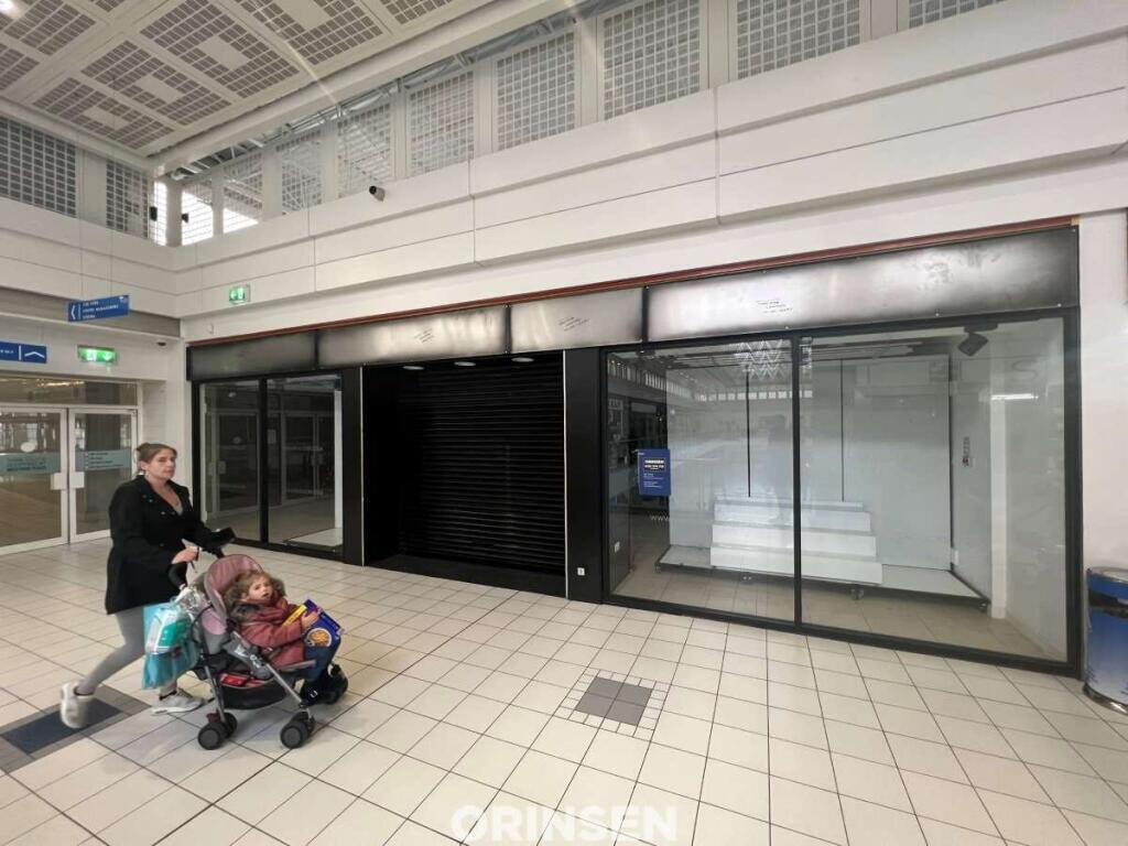 Retail Property (shopping Centre)