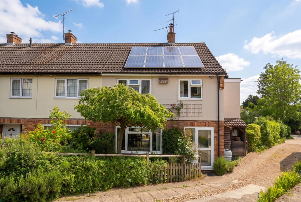 Terraced House
